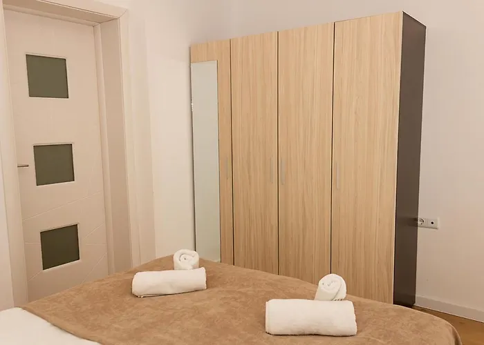 Seaview Haven - Elegant 2bd Flat In By Flat Mаnager * Балчик