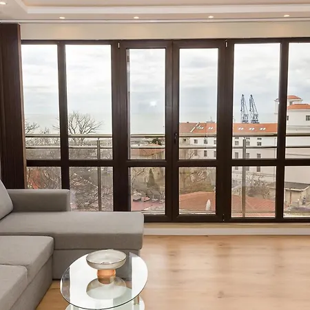 Seaview Haven - Elegant 2bd Flat In By Flat Mаnager Balchik