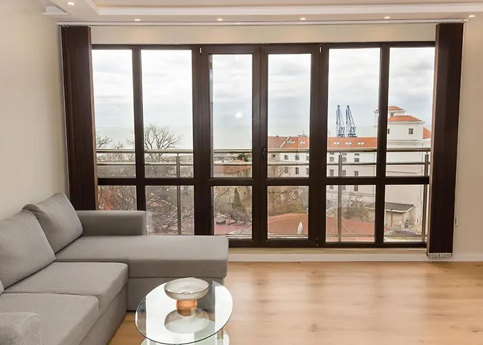 Seaview Haven - Elegant 2bd Flat In By Flat Mаnager Balchik