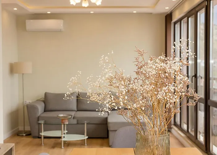 Apartment Seaview Haven - Elegant 2bd Flat In By Flat Mаnager *